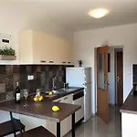 In 5493 Apartamento *