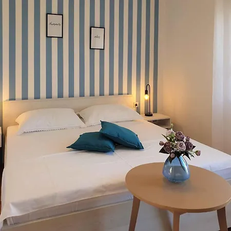Apartamento In 5493 Crikvenica