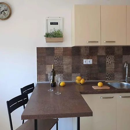 In 5493 Apartament
