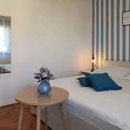 In 5493 Crikvenica