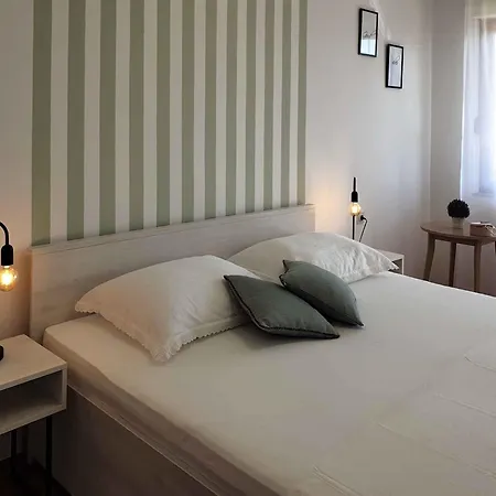 In 5493 Apartament