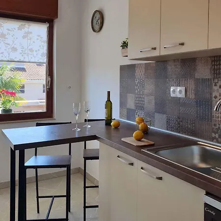 Apartament In 5493 Crikvenica